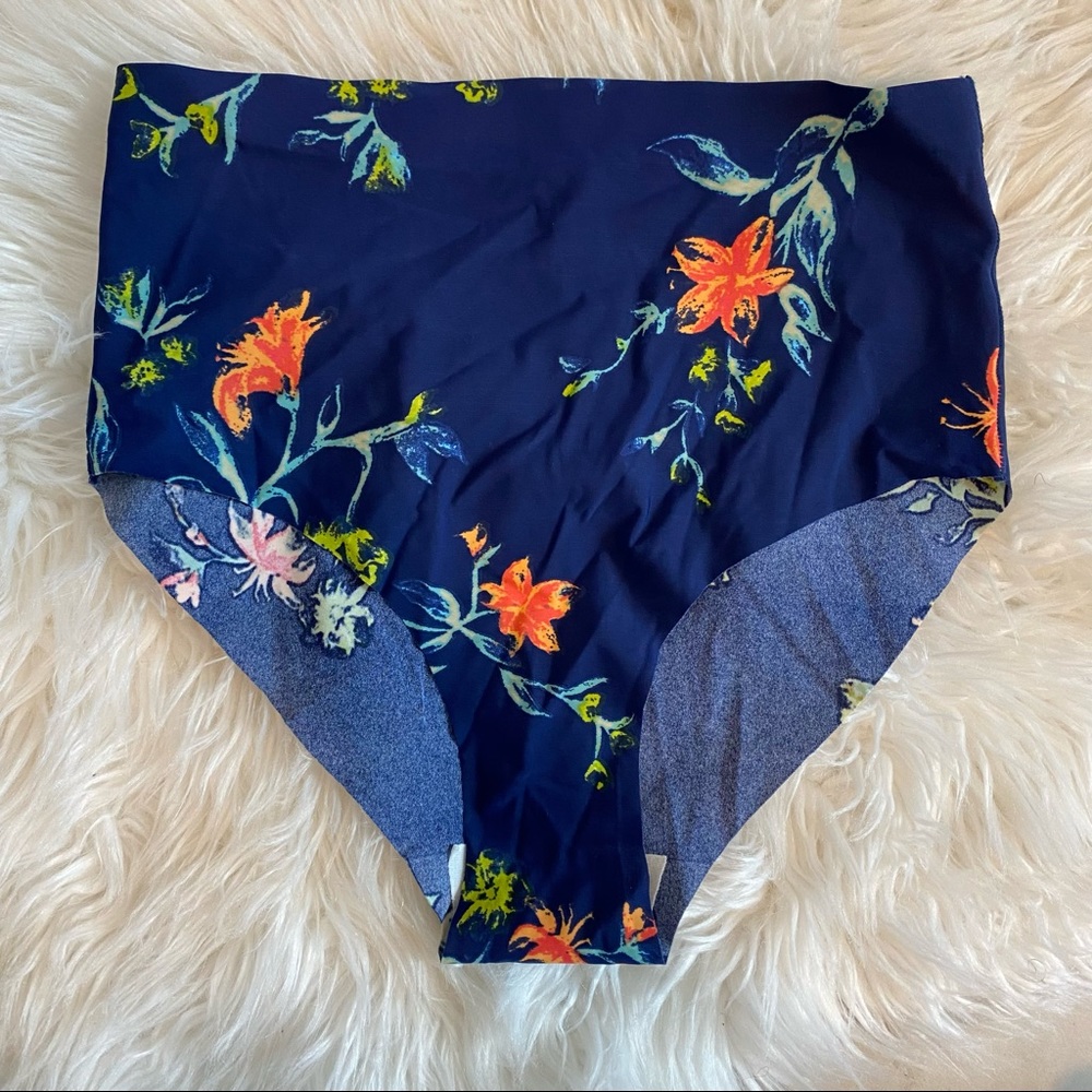 ❌SOLD❌Brand new Urban Outfitters high waisted panties
